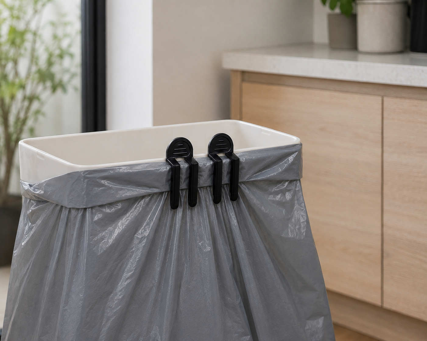Bin Bag Cippers